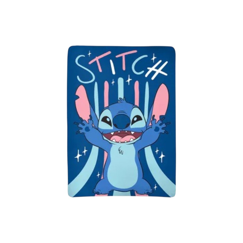 Magic Tour Club Disney Stitch deken in blauw met vrolijke Stitch illustratie en roze accenten, 100x140cm