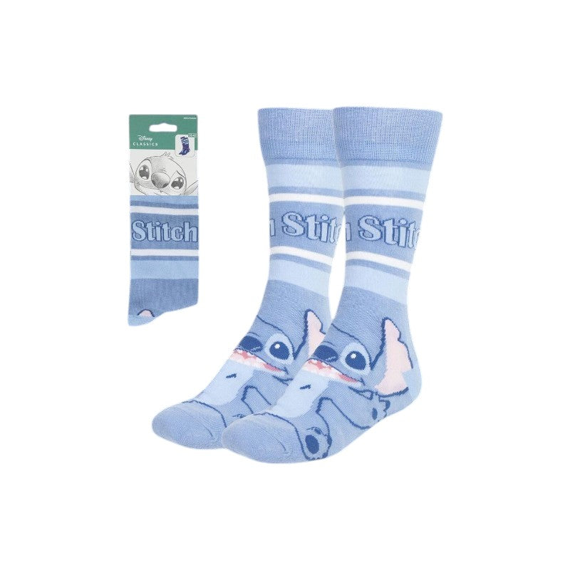 Magic Tour Club Disney Stitch sokken voor volwassenen in lichtblauw met gestreept patroon en Stitch-afbeelding