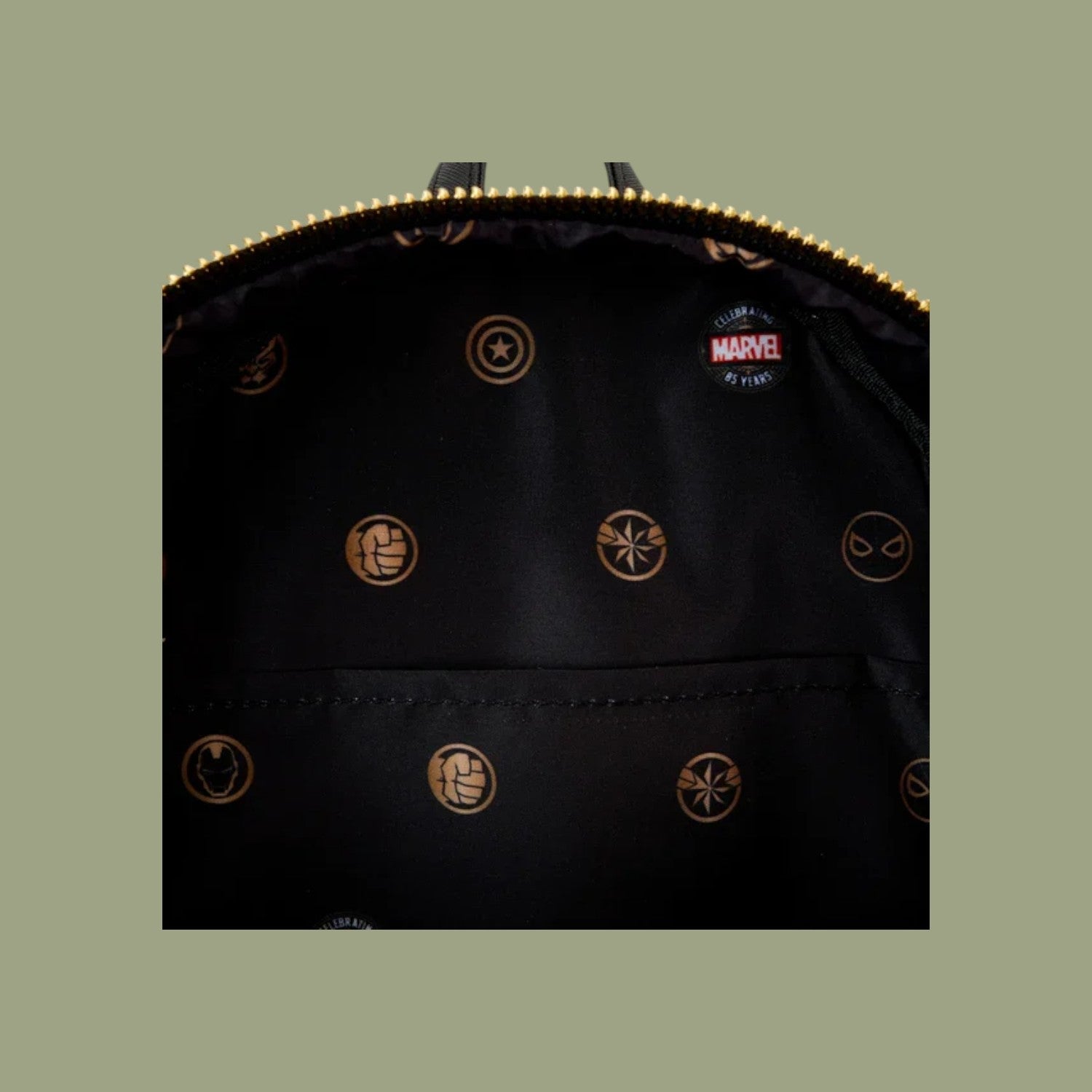 MARVEL - Logo - Mini Backpack Loungefly