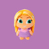 Magic Tour Club Doorables Rapunzel knuffel van 25cm met paarse jurk, goudblond haar en grote glinsterende ogen.