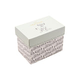 Magic Tour Club Disney The Lion King Simba mok in een witte geschenkdoos met Simba-patroon op een gele achtergrond