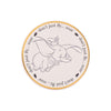 Magic Tour Club ronde onderzetter met een illustratie van Dumbo en de tekst don't just fly... soar in goudkleur